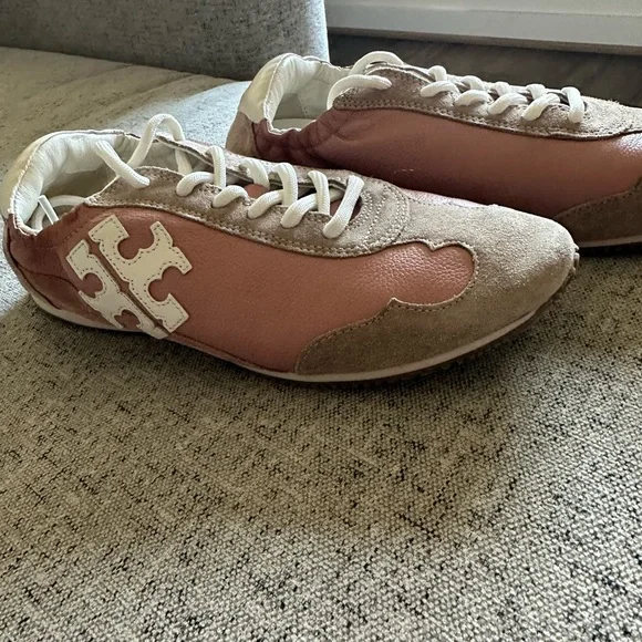 Tory Burch Pink and Cream Sneakers Vintage Double T Trainer pink moon/ivory - Picture 2 of 10